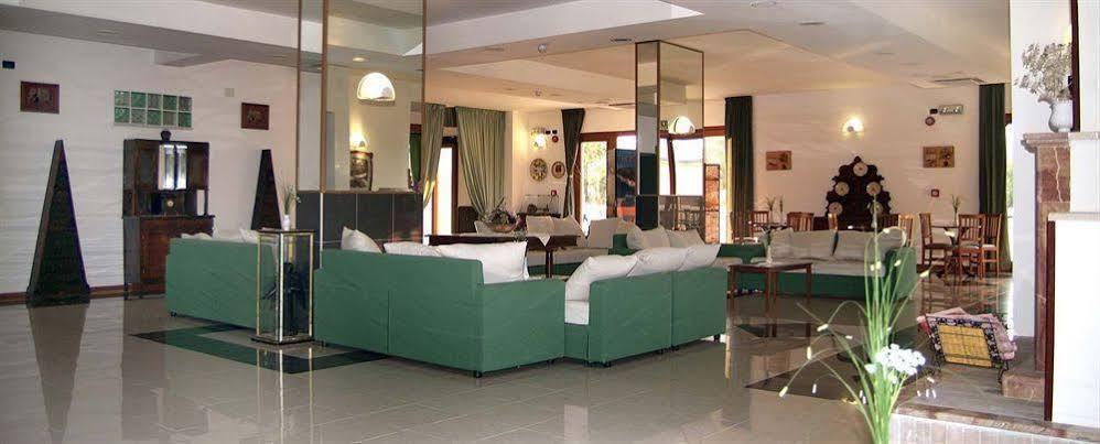 Hotel Residence Adria Rodi Garganico Esterno foto